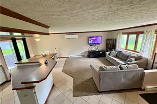 126 Valley Forge Cir, Elyria, OH 44035 - Photo 11