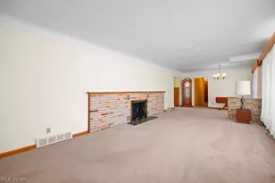 13720 Durkee Rd, Grafton, OH 44044 - Photo 5