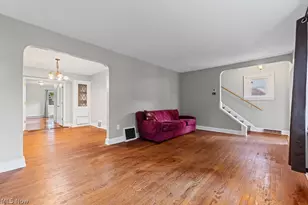 1393 Bryden Dr, Akron, OH 44313 - Photo 11