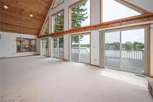 483 Owl Point, Roaming Shores, OH 44084 - Photo 17