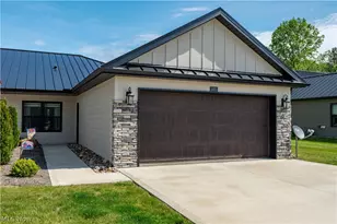 1021 Sycamore Ln, Millersburg, OH 44654 - Photo 1