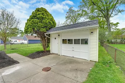 29050 Edgewood Drive, Willowick, OH 44095 - Photo 31