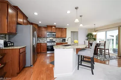 1242 Bexley Circle, Akron, OH 44312 - Photo 15