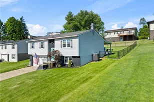 1309 Kennedy Ave, Martins Ferry, OH 43935 - Photo 3