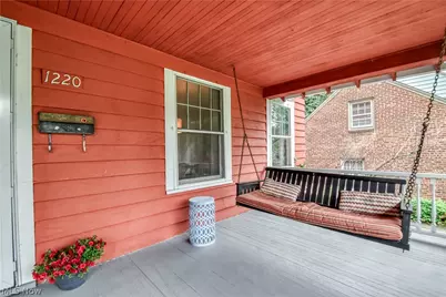 1220 Yellowstone Road, Cleveland Heights, OH 44121 - Photo 3