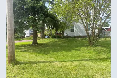 644 Harrison Avenue SW, Canton, OH 44706 - Photo 3