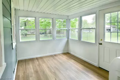 6610 Chestnut Ridge Road, Hubbard, OH 44425 - Photo 37