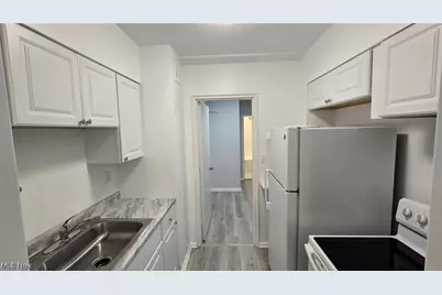 11820 Edgewater Drive, Oakwood, OH 44107 - Photo 3
