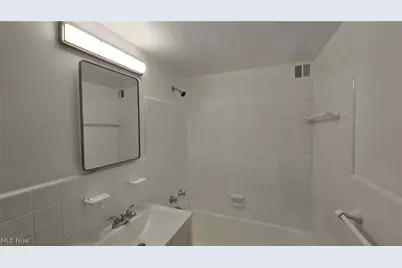 11820 Edgewater Drive, Oakwood, OH 44107 - Photo 15
