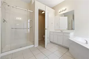 33984 Crown Colony Dr, Avon, OH 44011 - Photo 19
