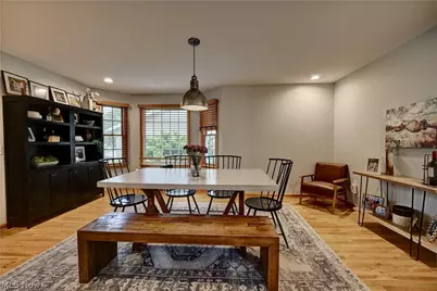 104 Pinedale Drive, Dover, OH 44622 - Photo 9
