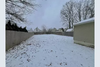2110 12th Street SW, Akron, OH 44314 - Photo 45
