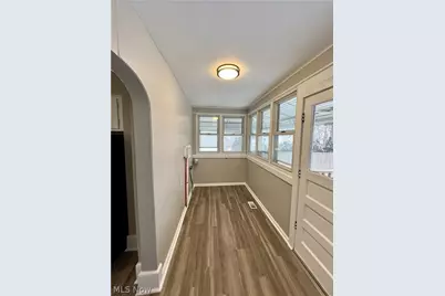 2110 12th Street SW, Akron, OH 44314 - Photo 17