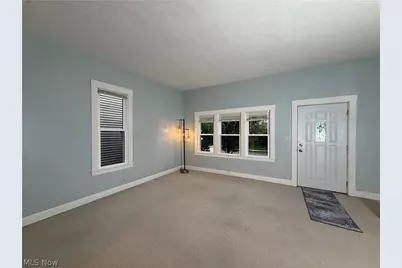 1369 Park Row, Oakwood, OH 44107 - Photo 7