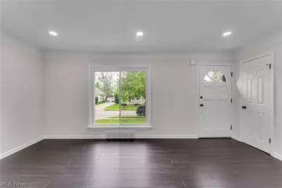 4380 Prasse Road, South Euclid, OH 44121 - Photo 3