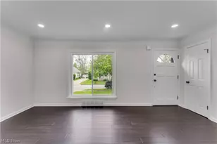4380 Prasse Rd, South Euclid, OH 44121 - Photo 3