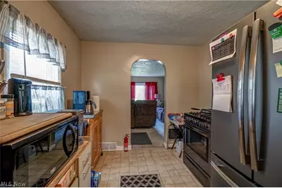 2309 43rd Street NW, Canton, OH 44709 - Photo 5