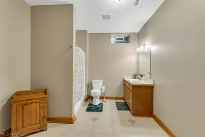 6875 Spring Glen Drive, Valley City, OH 44280 - Photo 39
