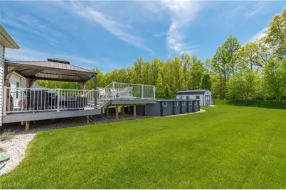 35779 Crystal Creek Court, Grafton, OH 44044 - Photo 15