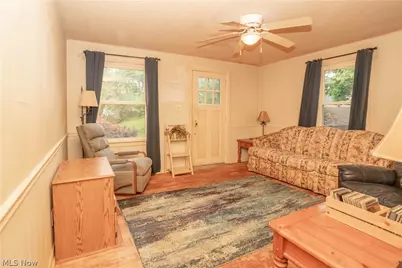 1706 31st Street NW, Canton, OH 44709 - Photo 3