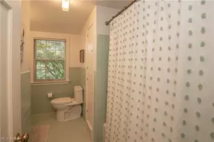2810 Brentwood Close Street NW, Canton, OH 44708 - Photo 37