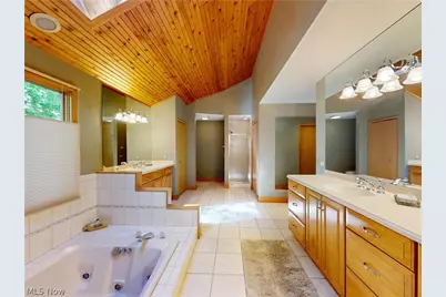 857 Hardwood Court, Mayfield Village, OH 44040 - Photo 25