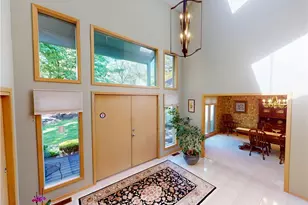 857 Hardwood Ct, Mayfield Village, OH 44040 - Photo 3
