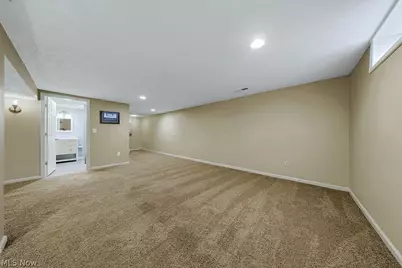 6982 Carol Drive, Independence, OH 44131 - Photo 41