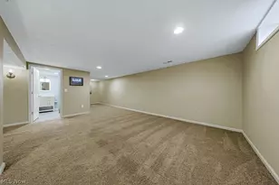 6982 Carol Dr, Independence, OH 44131 - Photo 41