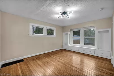 3333 Beechwood Avenue, Cleveland Heights, OH 44118 - Photo 9