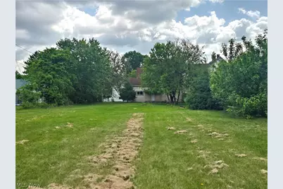 413 N 9th Street, Coshocton, OH 43812 - Photo 5