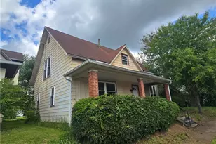 413 N 9th St, Coshocton, OH 43812 - Photo 3