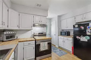 437 Stratford Rd, Fairlawn, OH 44333 - Photo 15
