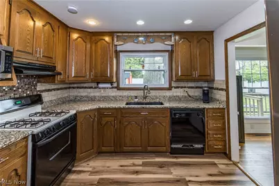 537 Eric Drive, Tallmadge, OH 44278 - Photo 11