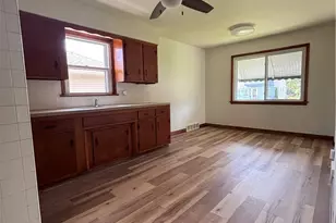 12117 Thraves Rd, Garfield Heights, OH 44125 - Photo 3