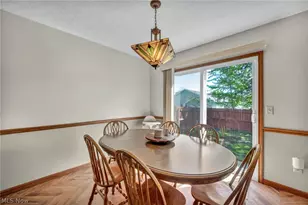 325 Longfellow St, Elyria, OH 44035 - Photo 13