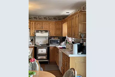 4325 Kemary Avenue SW, Navarre, OH 44662 - Photo 9