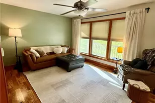 203 Doll St, Weirton, WV 26062 - Photo 9