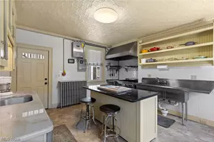 900 Main St, Wellsburg, WV 26070 - Photo 9
