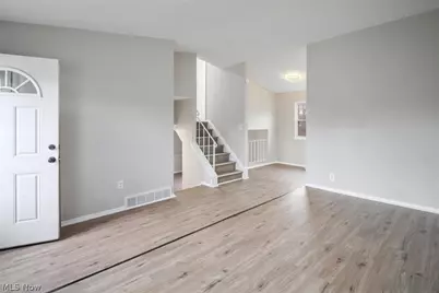 6699 Deer Court, Huber Heights, OH 44146 - Photo 3