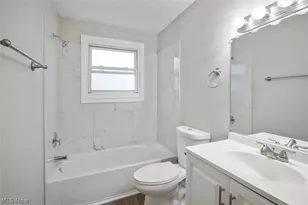6699 Deer Ct, Huber Heights, OH 44146 - Photo 13