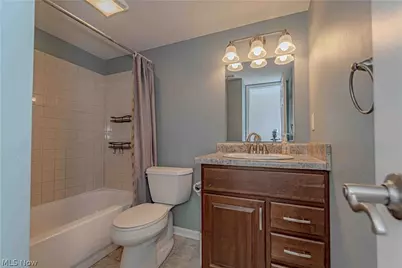6300 Greenwood #402, Northfield, OH 44067 - Photo 13