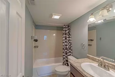 6300 Greenwood #402, Northfield, OH 44067 - Photo 15