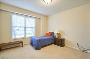 1096 Venice Ct, Macedonia, OH 44056 - Photo 9