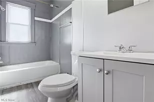 13913 Chapelside Ave, Loveland, OH 44120 - Photo 19