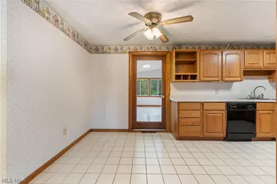 1478 Plateau Street NE, Uniontown, OH 44685 - Photo 15