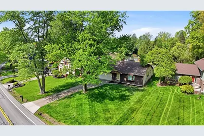 5770 Bradley Road, North Olmsted, OH 44070 - Photo 3