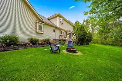 10830 Lakebrook Drive, Kirtland, OH 44094 - Photo 9