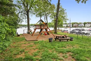 3875 N Glenridge Rd, Akron, OH 44319 - Photo 39