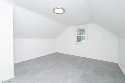 4020 Stratmore Avenue, Youngstown, OH 44511 - Photo 13